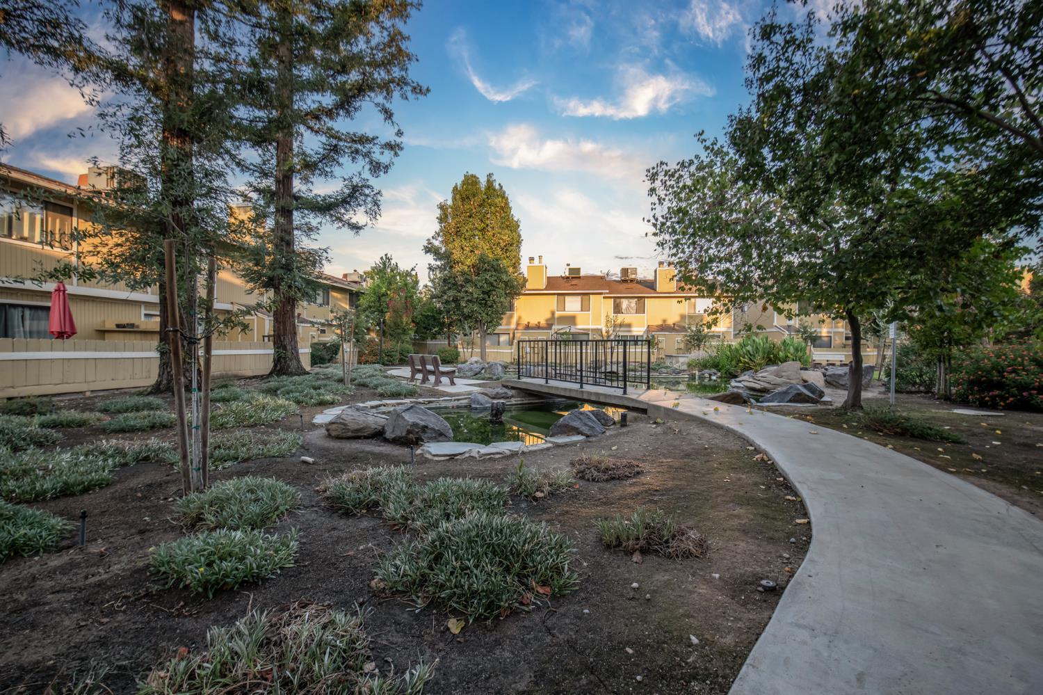 4875 N Backer Ave #141, Fresno, CA 93726