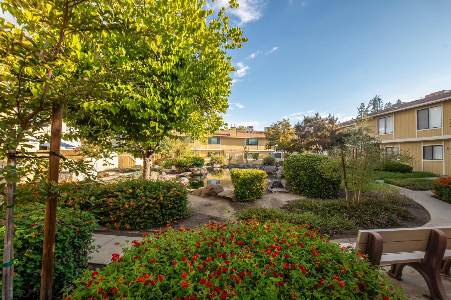 4875 N Backer Ave #141, Fresno, CA 93726