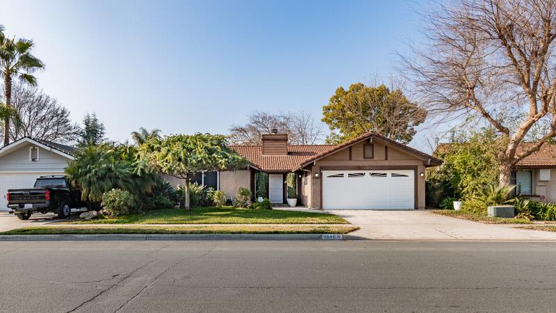6549 N Cornelia Ave, Fresno, CA 93722