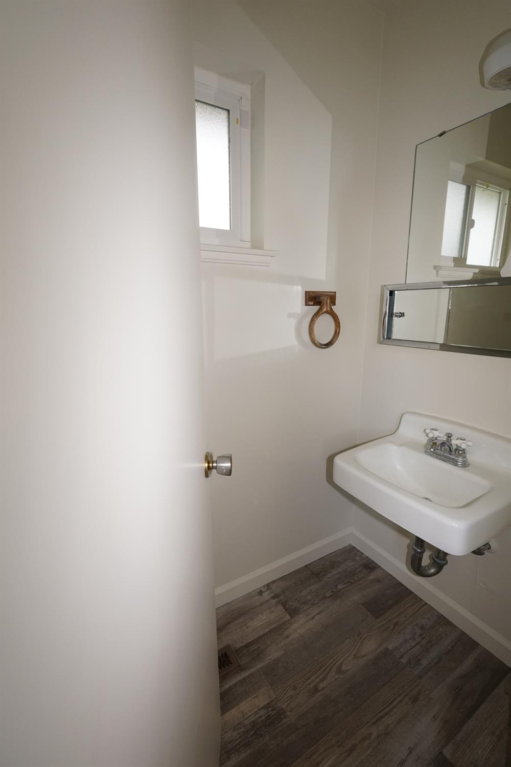 6016 N Nantucket Ave, Fresno, CA 93704