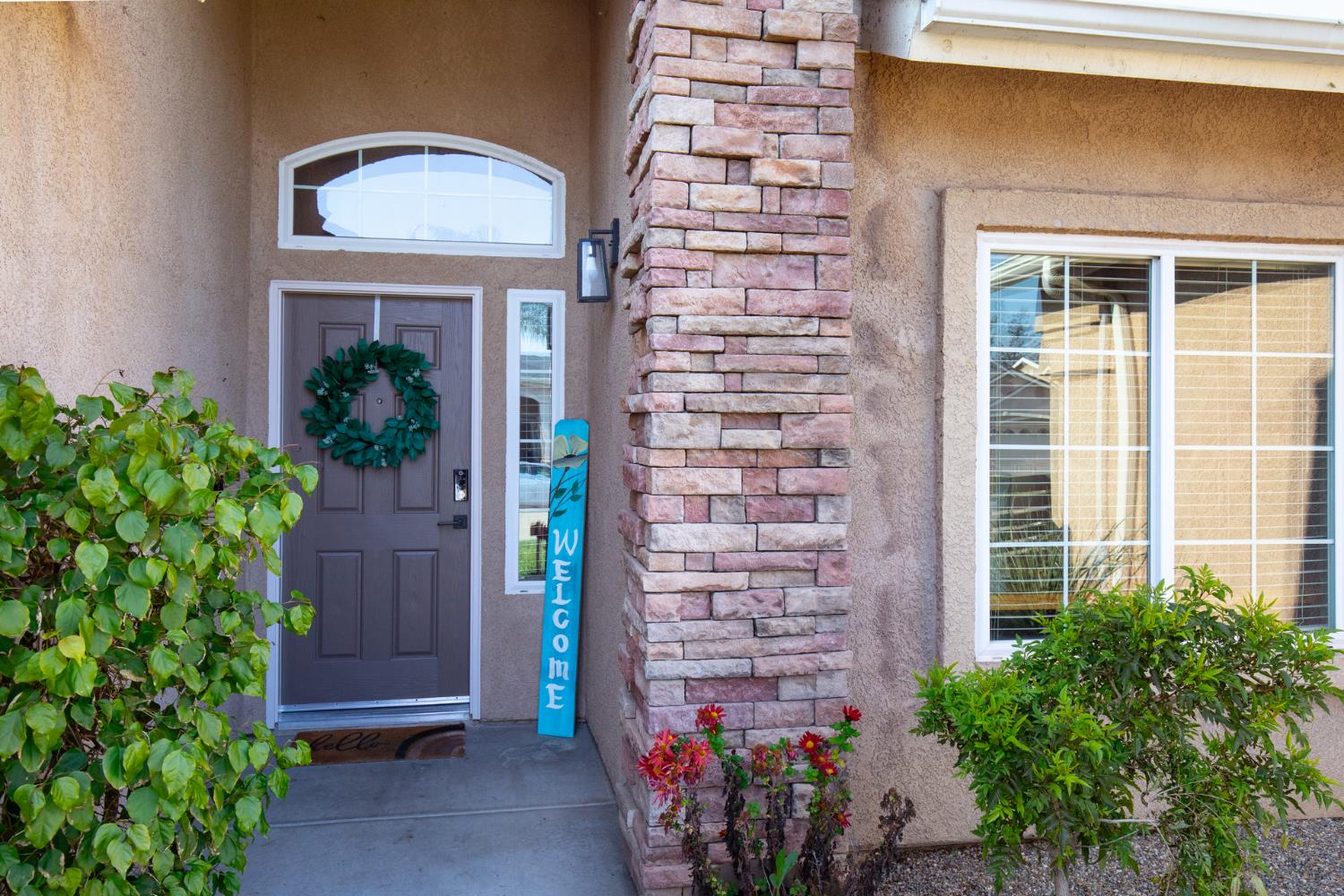 553 Venice Ave, Dinuba, CA 93618