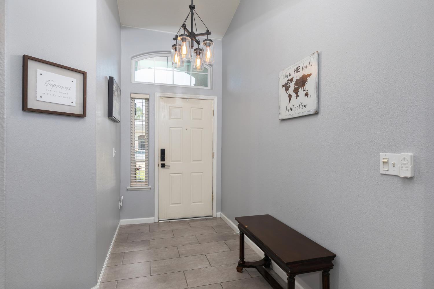 553 Venice Ave, Dinuba, CA 93618