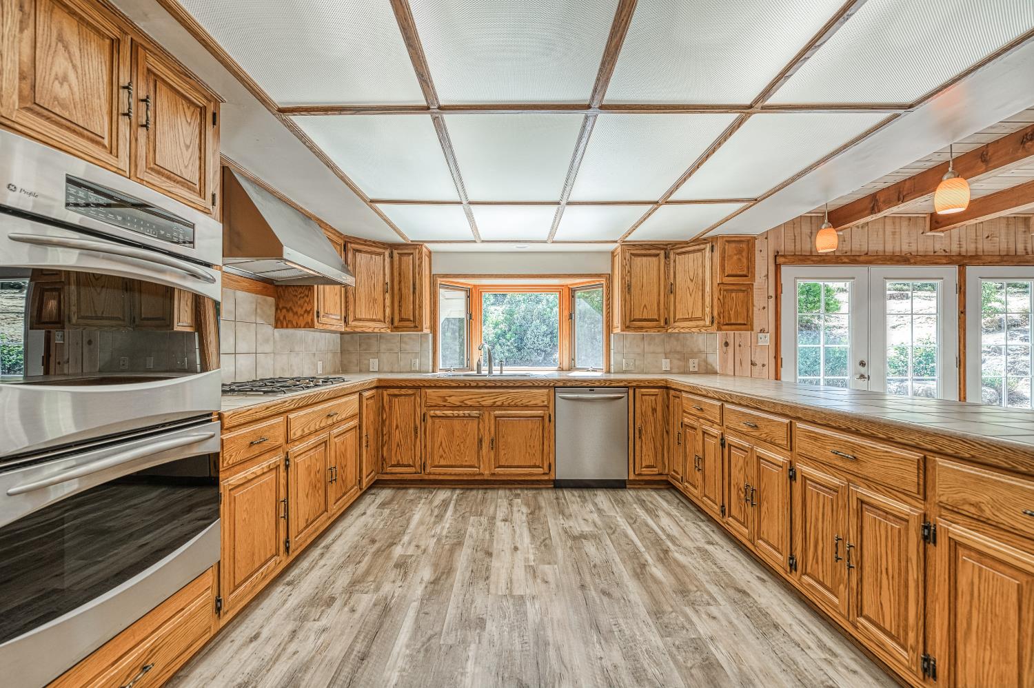 39000 Corlew Ln, Auberry, CA 93602