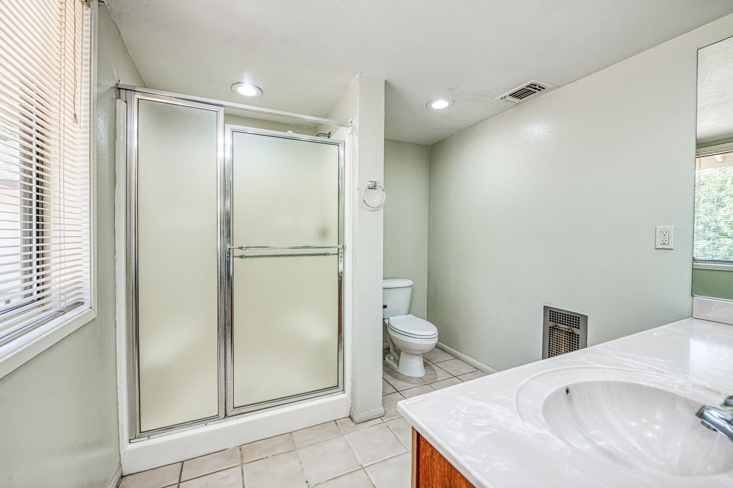 39000 Corlew Ln, Auberry, CA 93602