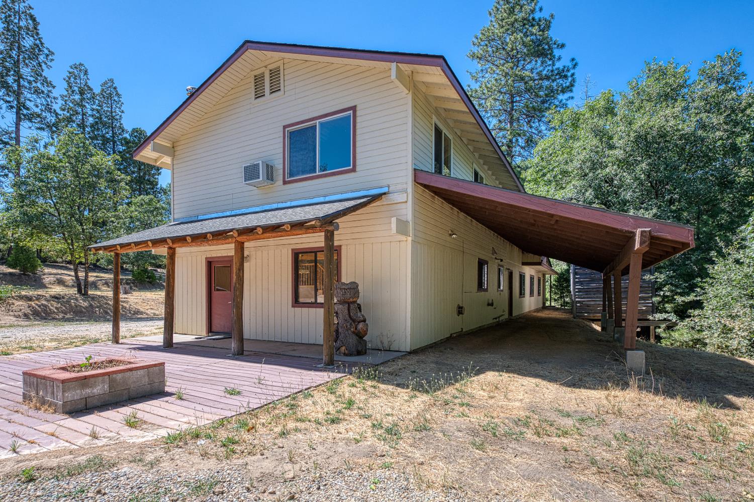 39000 Corlew Ln, Auberry, CA 93602