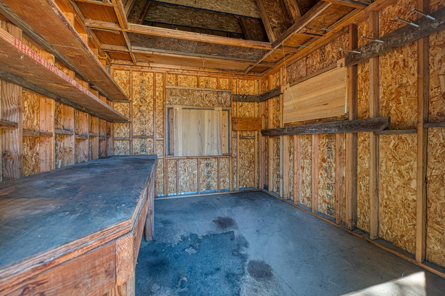 39000 Corlew Ln, Auberry, CA 93602