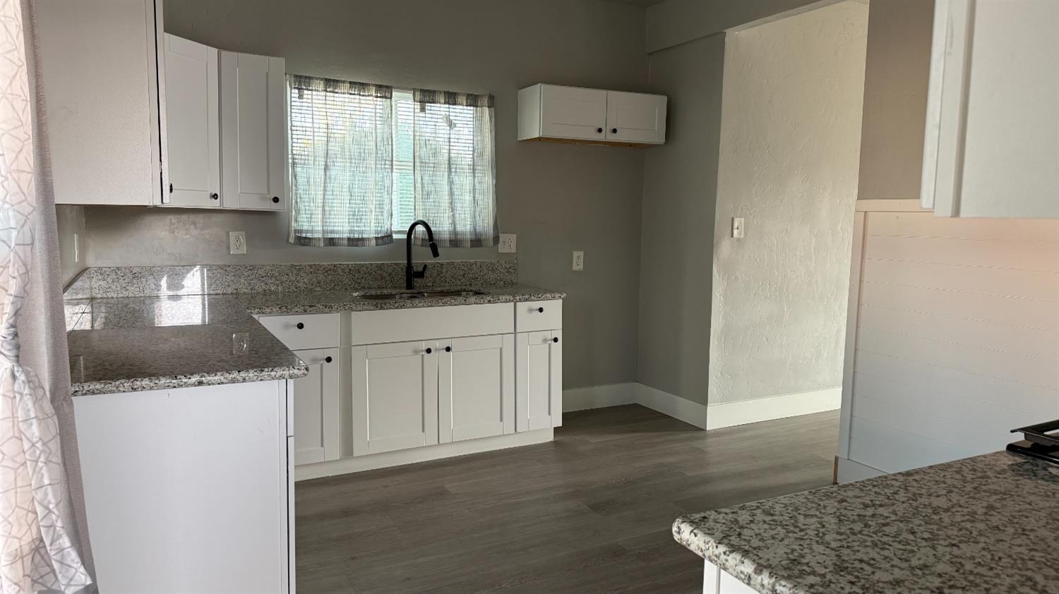 3769 E McKenzie Ave, Fresno, CA 93702