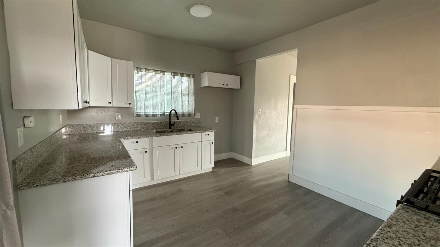 3769 E McKenzie Ave, Fresno, CA 93702