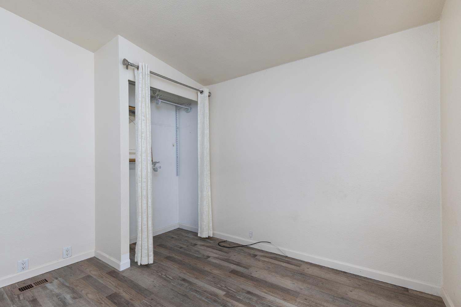 8701 Highway 41 #35, Fresno, CA 93720