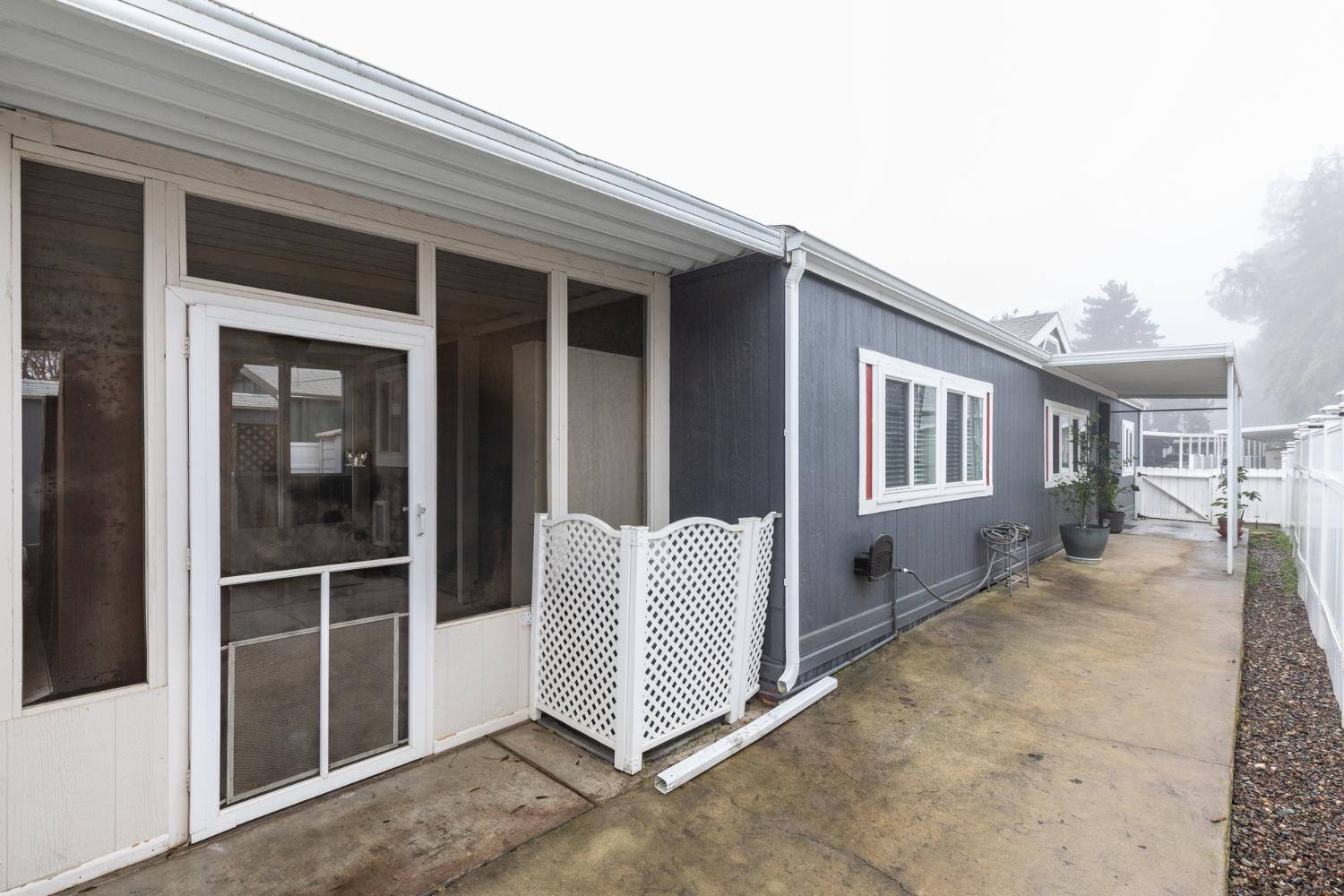 8701 Highway 41 #35, Fresno, CA 93720