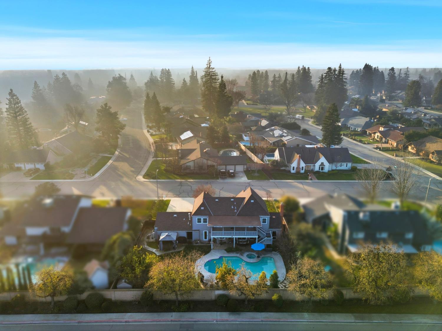 414 N Fulgham St, Visalia, CA 93291