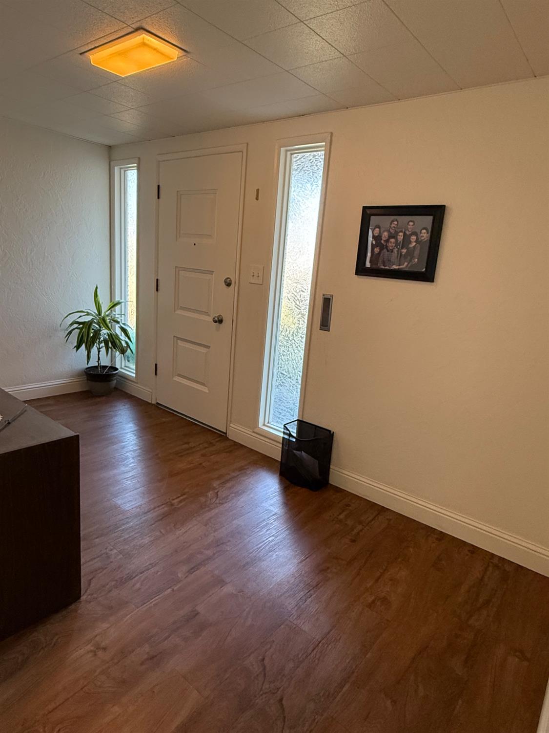 2825 N Hulbert Ave, Fresno, CA 93705