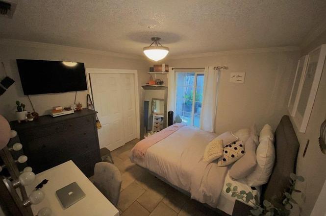 1510 W Thomas Ave, Fresno, CA 93728