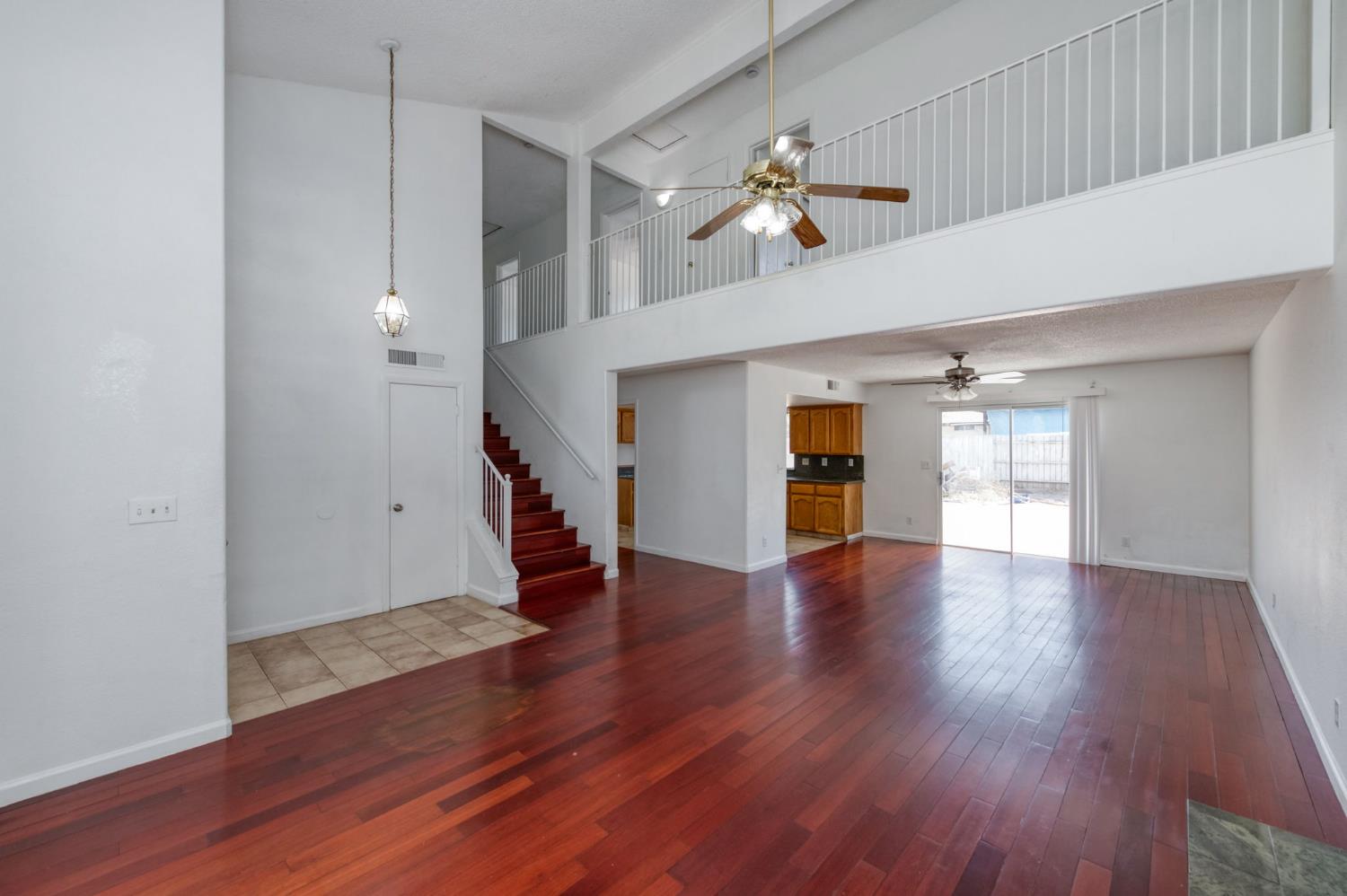 3340 N Dante Ave, Fresno, CA 93722