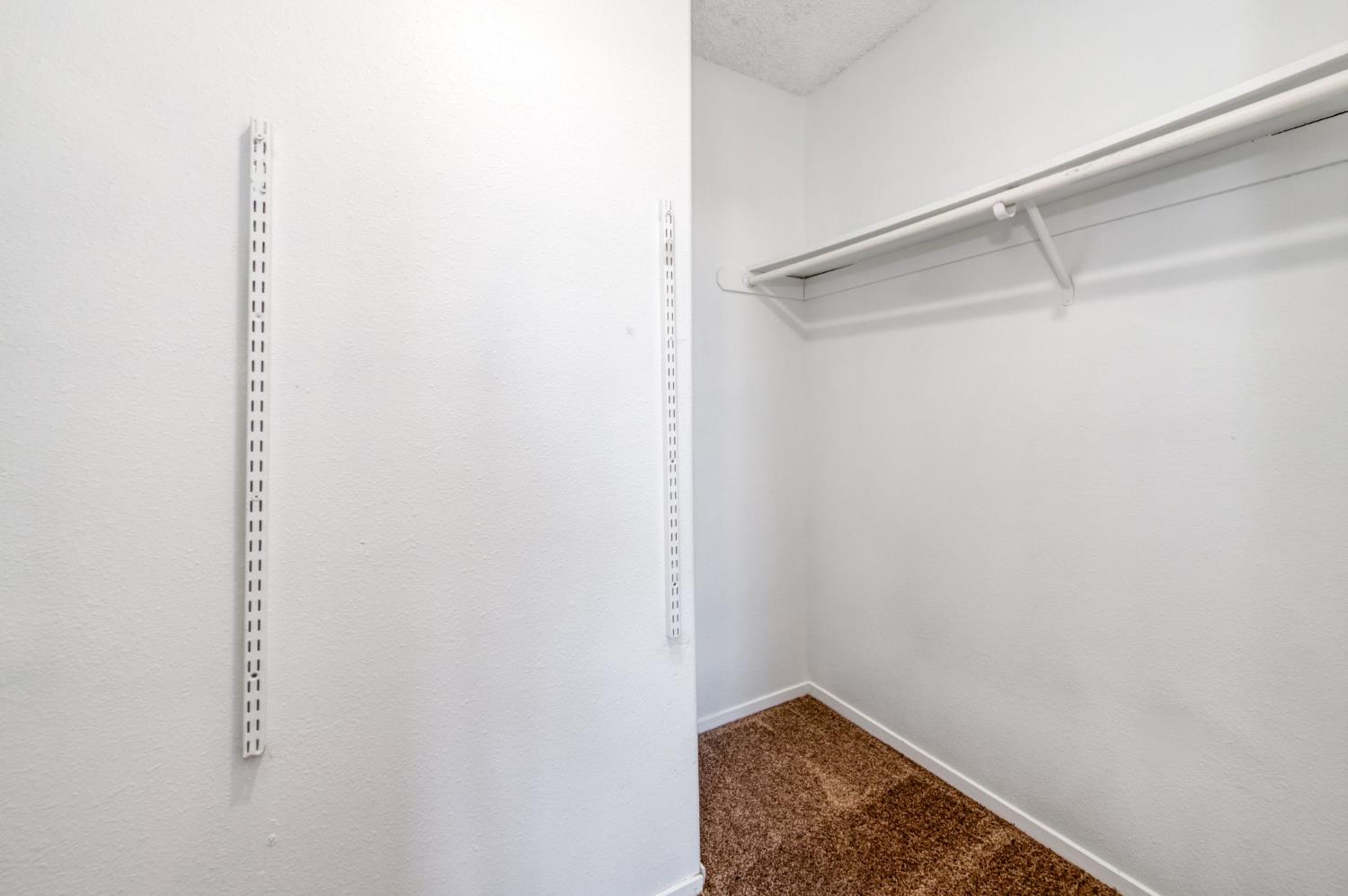 3340 N Dante Ave, Fresno, CA 93722