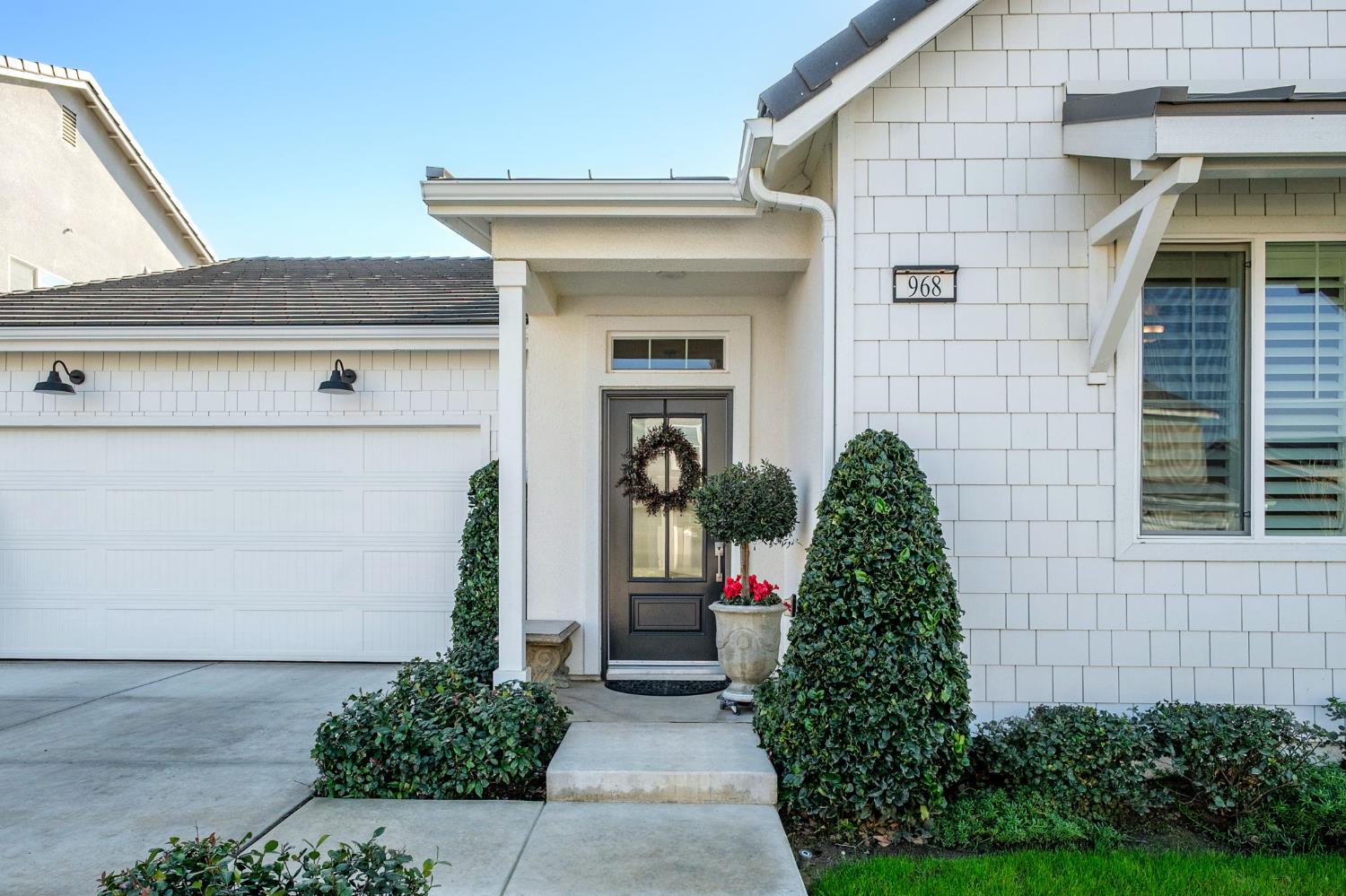 968 Everglade Ave, Clovis, CA 93619