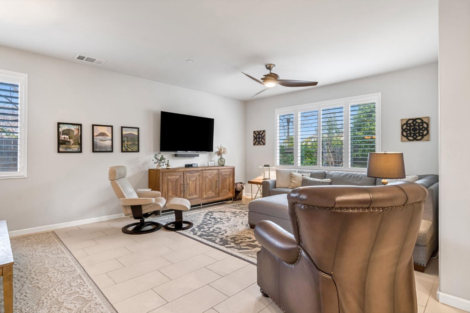 3519 Portals Ave, Clovis, CA 93619