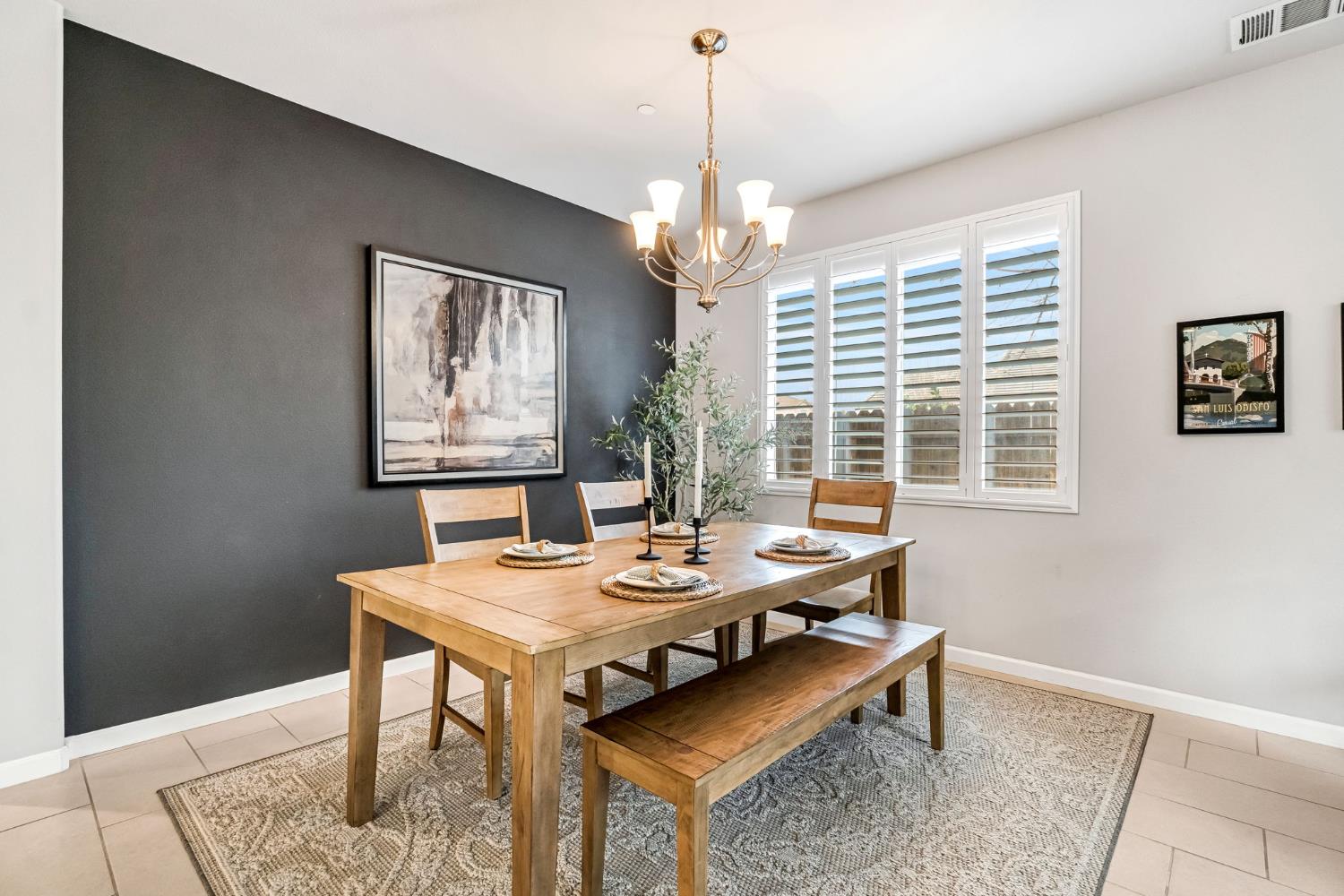 3519 Portals Ave, Clovis, CA 93619