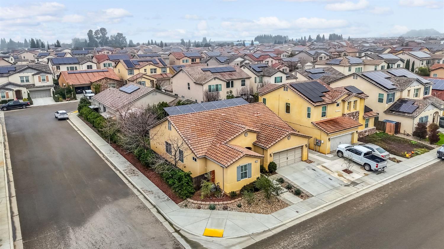 3519 Portals Ave, Clovis, CA 93619