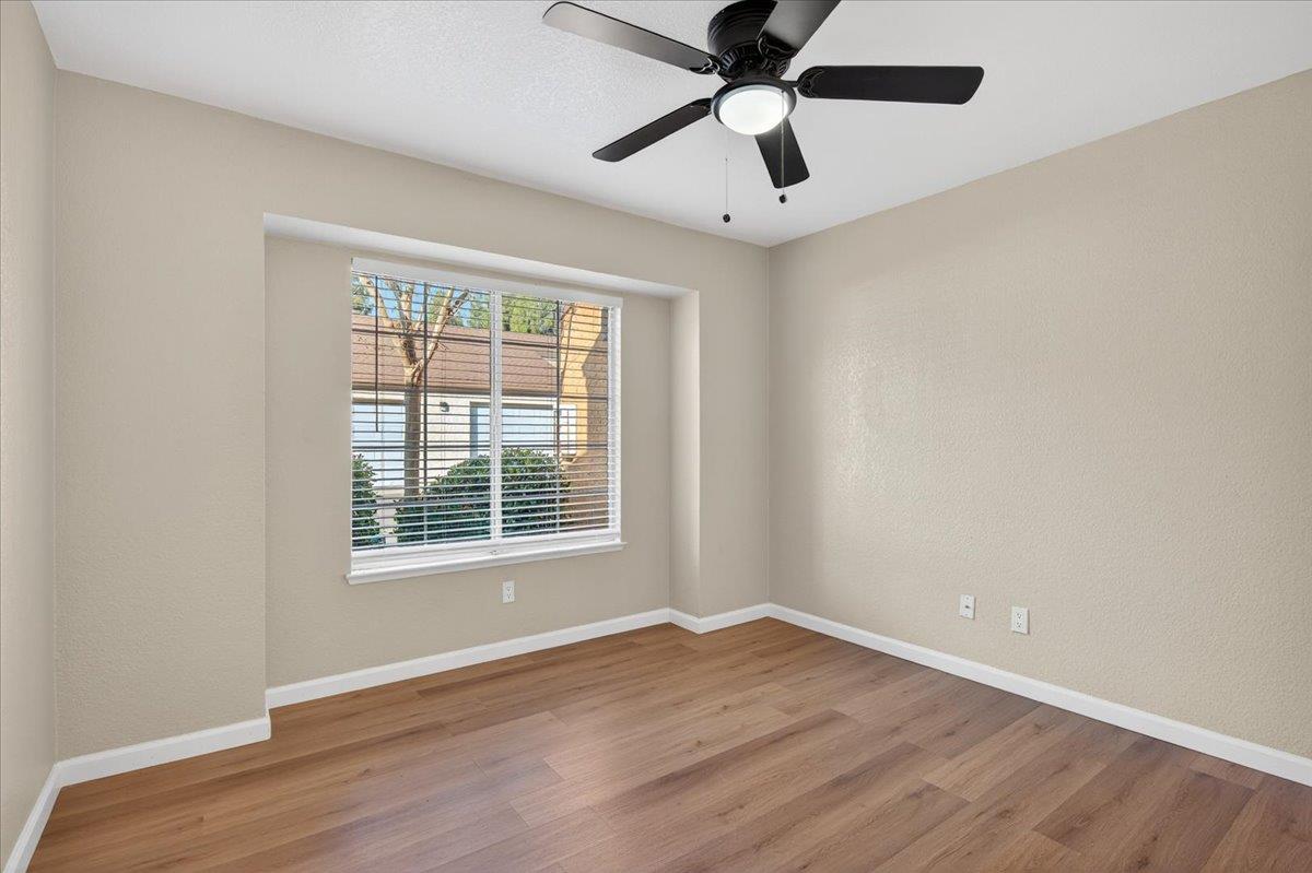 5140 E Cesar Chavez Blvd #107, Fresno, CA 93727