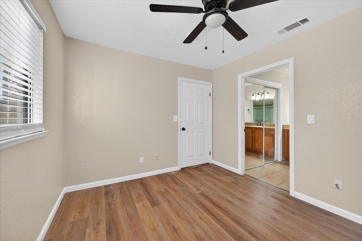 5140 E Cesar Chavez Blvd #107, Fresno, CA 93727