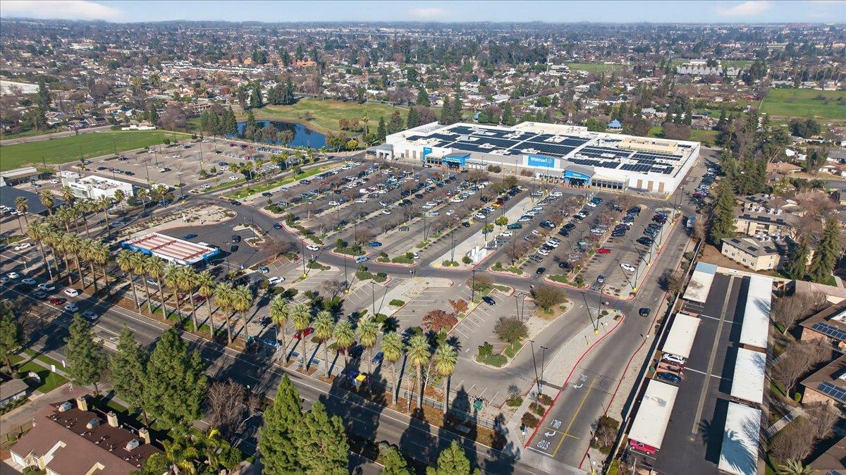 5140 E Cesar Chavez Blvd #107, Fresno, CA 93727