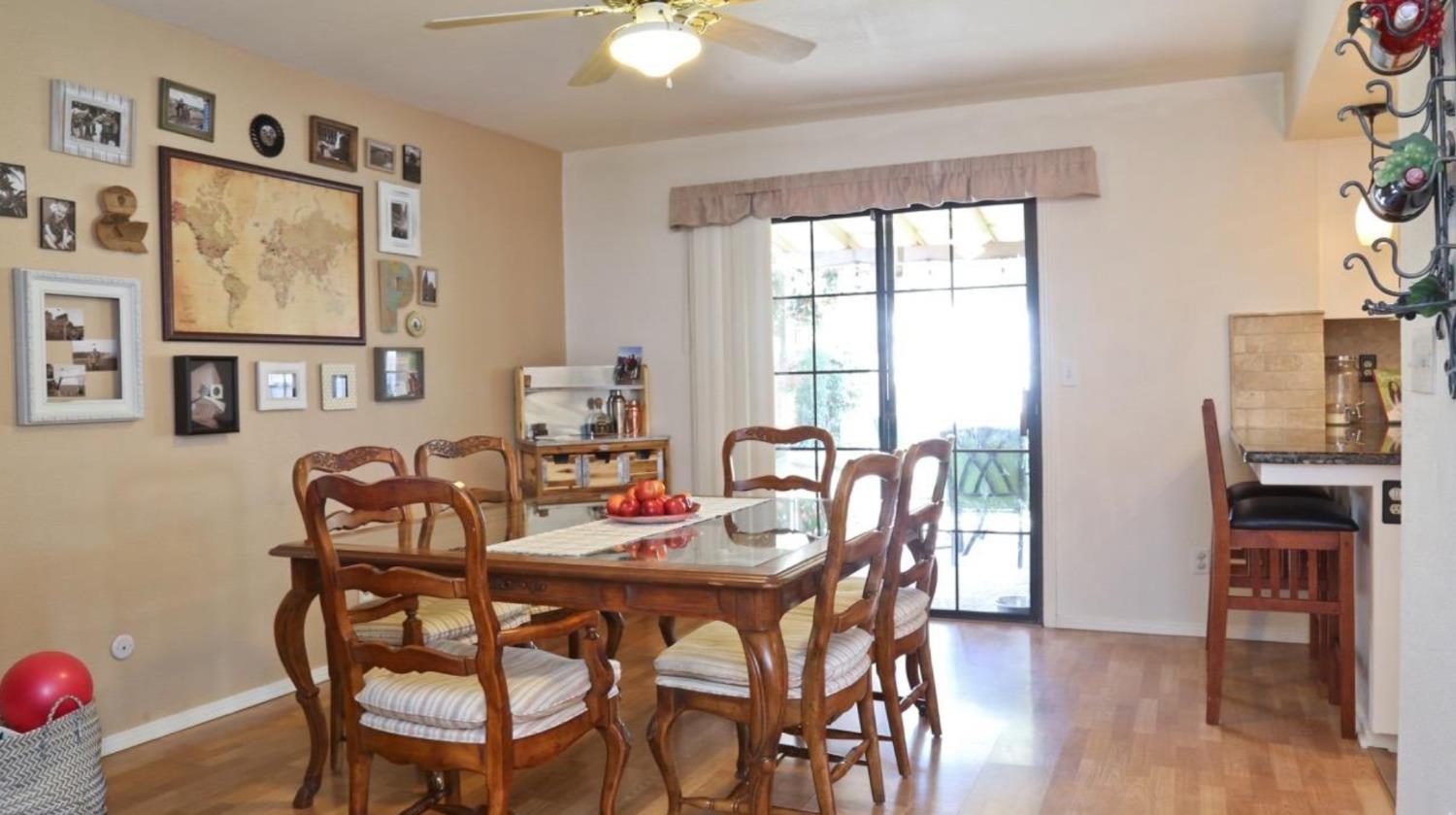 344 Mckelvy Ave, Clovis, CA 93611