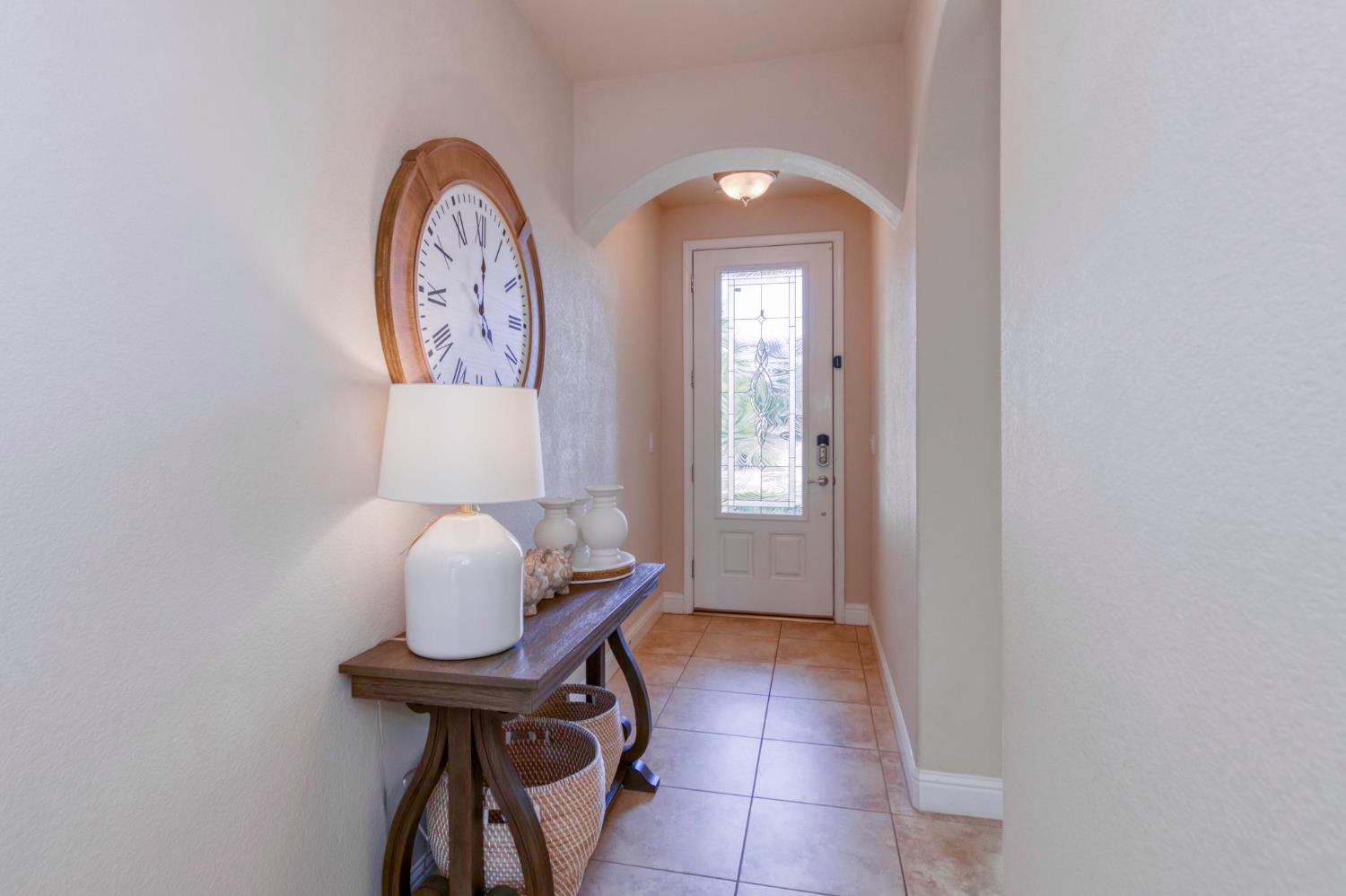 1728 E Green Sage Ave, Fresno, CA 93730