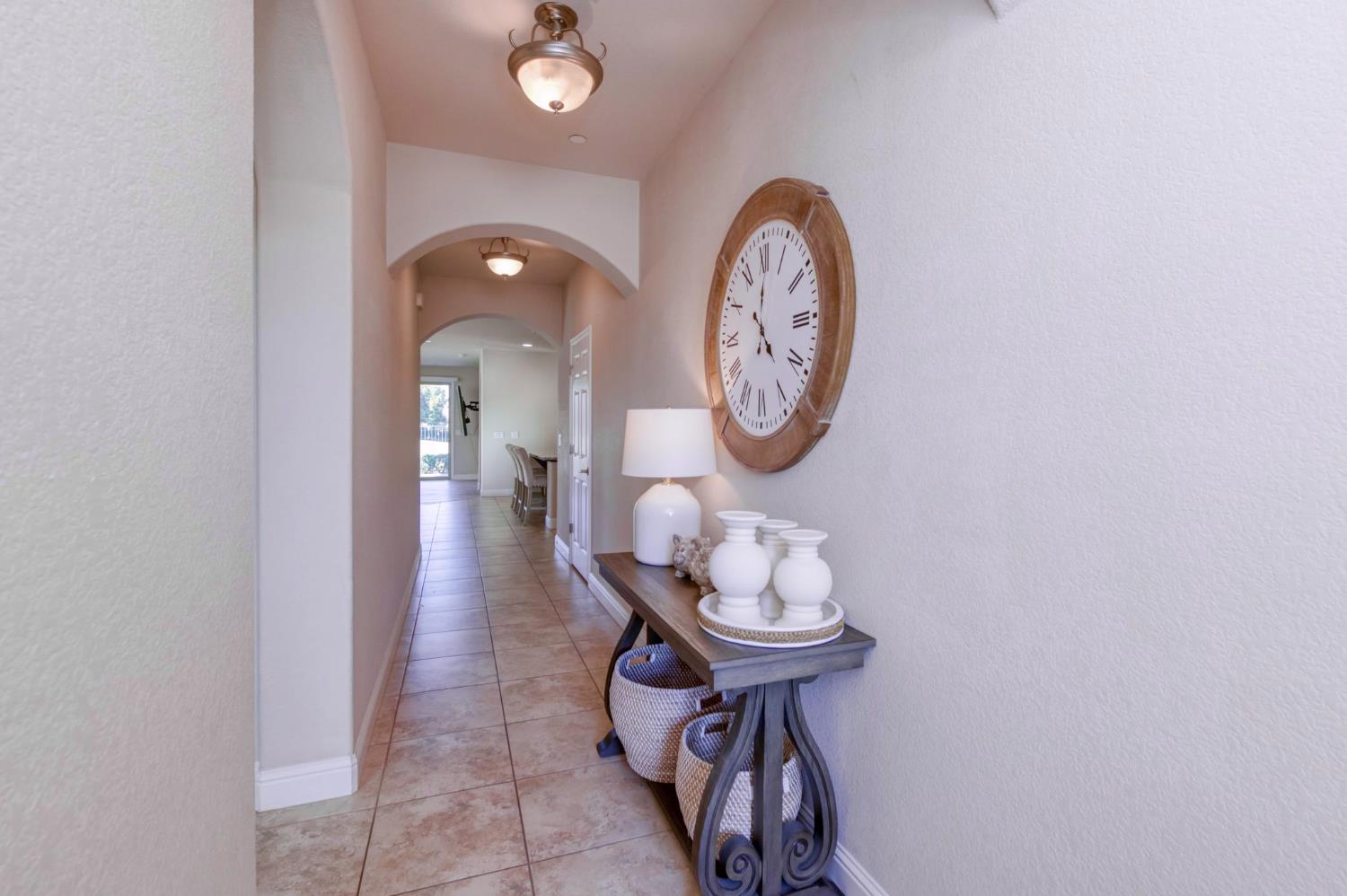 1728 E Green Sage Ave, Fresno, CA 93730