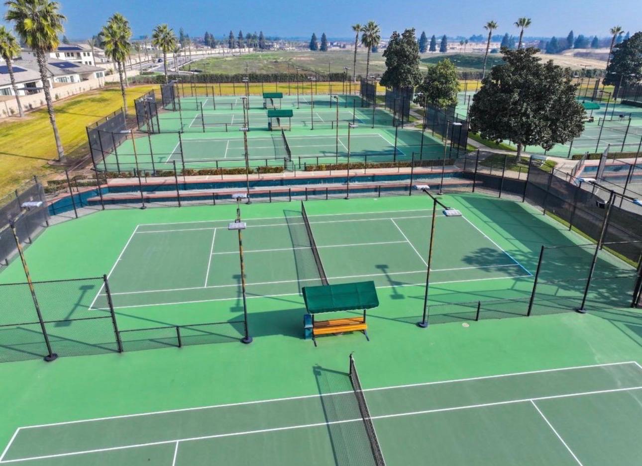 1728 E Green Sage Ave, Fresno, CA 93730