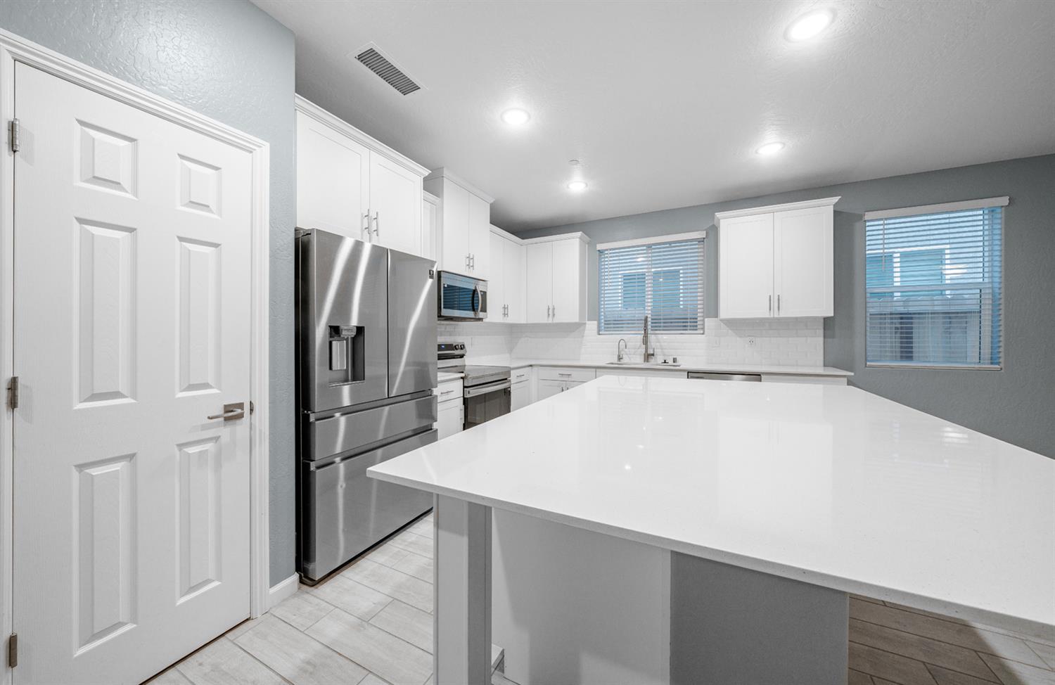 141 Reunion Way S, Madera, CA 93636