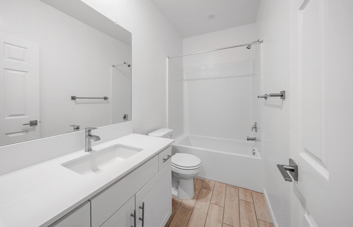 141 Reunion Way S, Madera, CA 93636