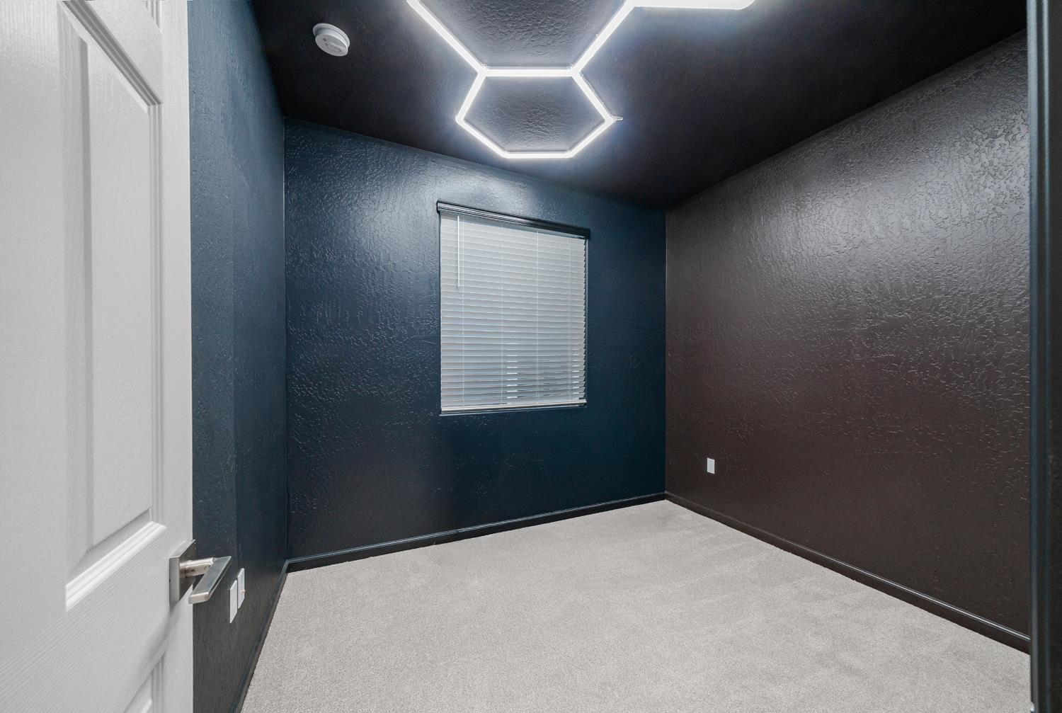 141 Reunion Way S, Madera, CA 93636