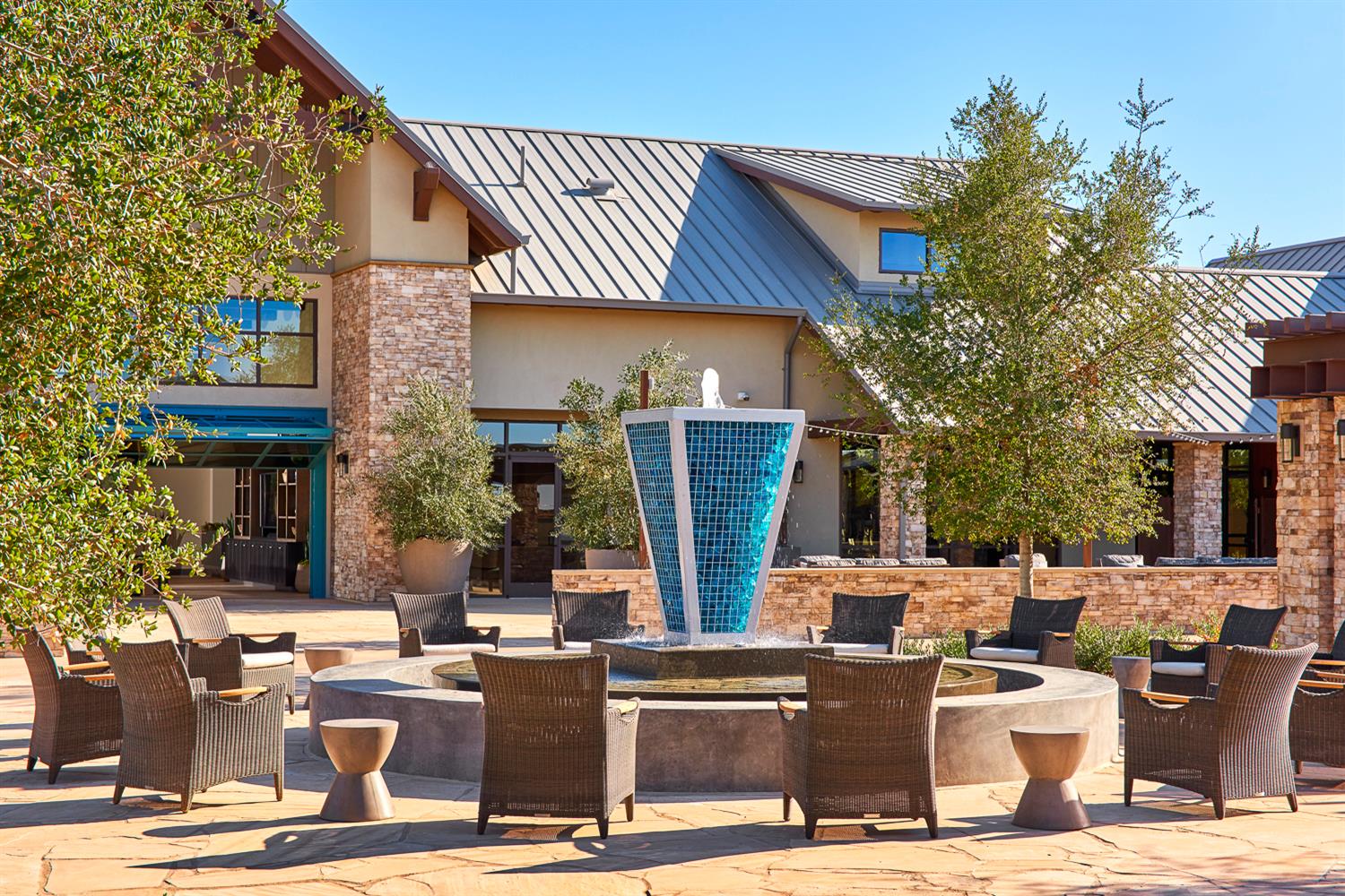 141 Reunion Way S, Madera, CA 93636