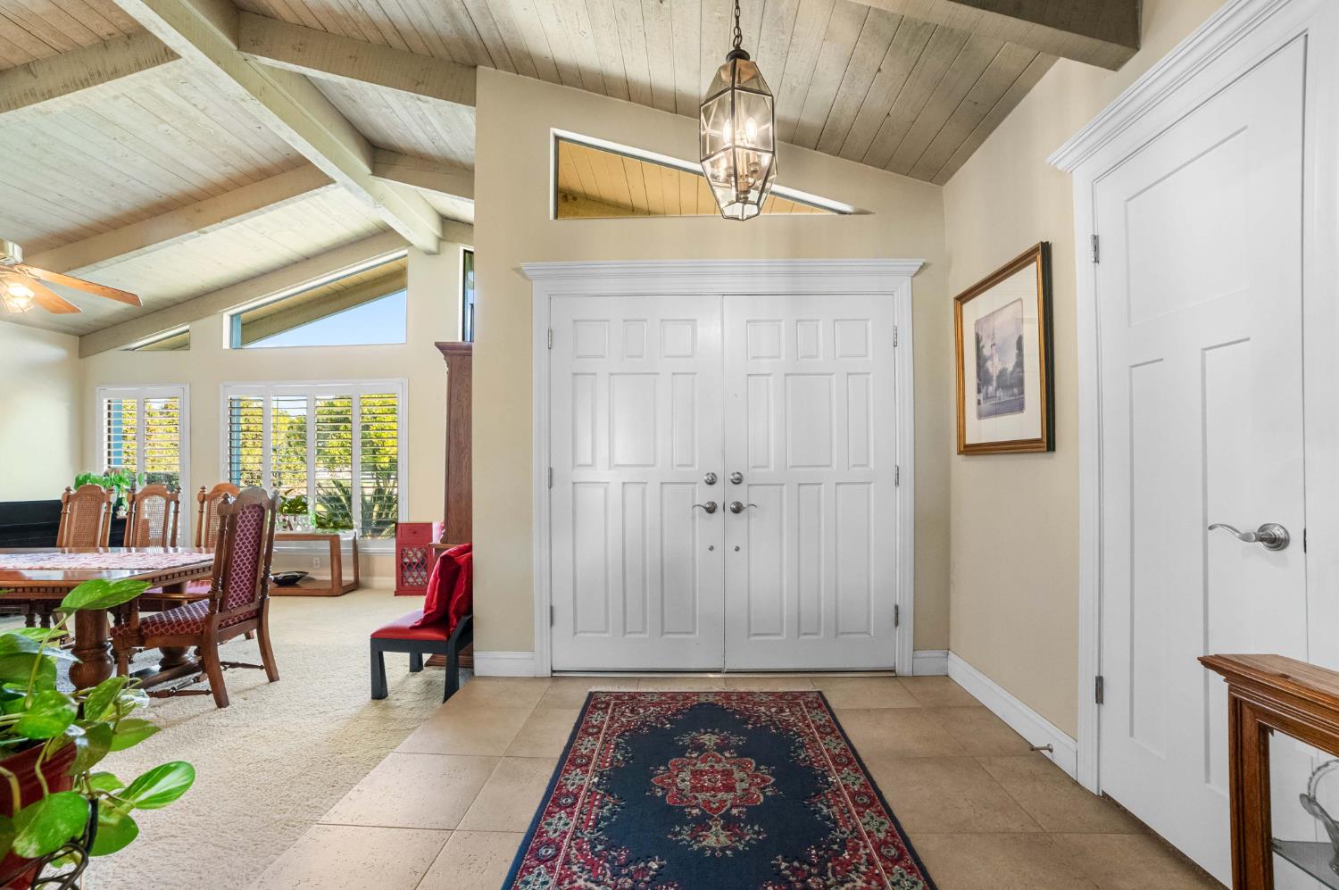 9193 N Fowler Ave, Clovis, CA 93619