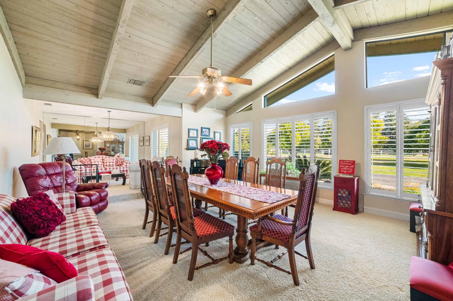 9193 N Fowler Ave, Clovis, CA 93619