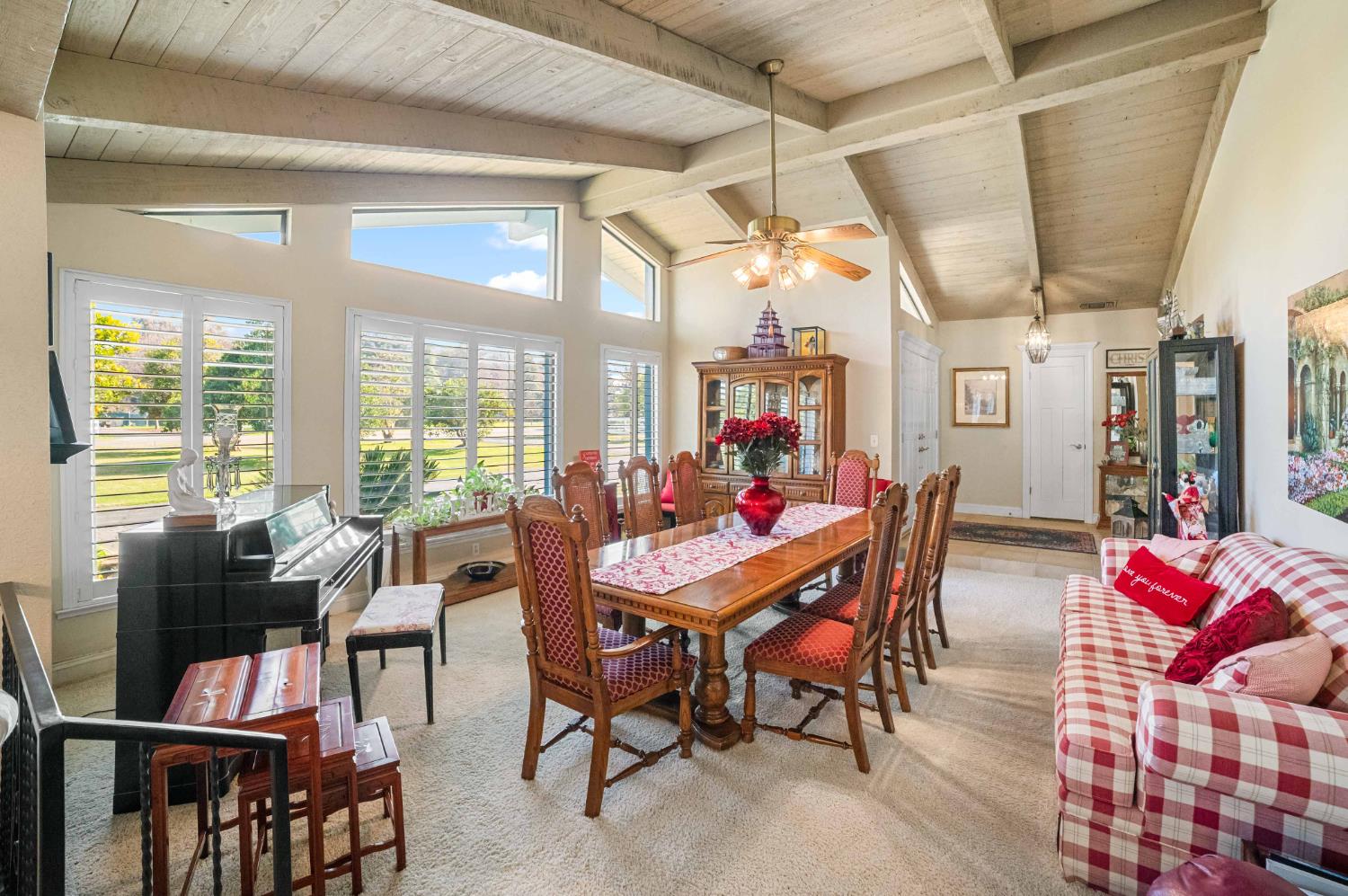 9193 N Fowler Ave, Clovis, CA 93619