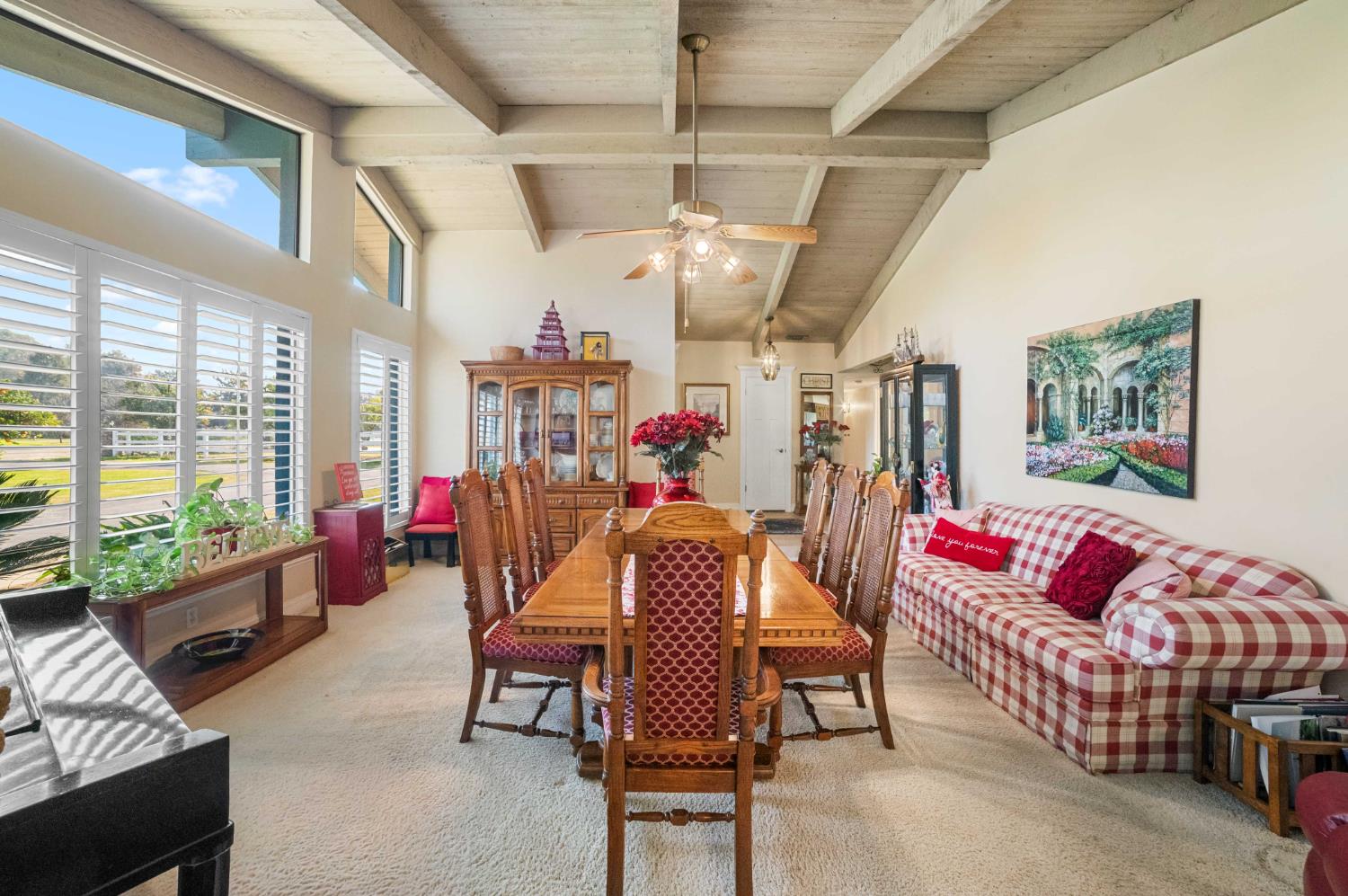 9193 N Fowler Ave, Clovis, CA 93619