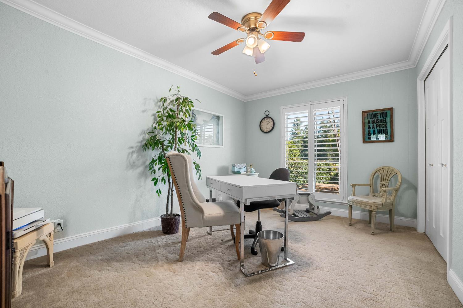 9193 N Fowler Ave, Clovis, CA 93619