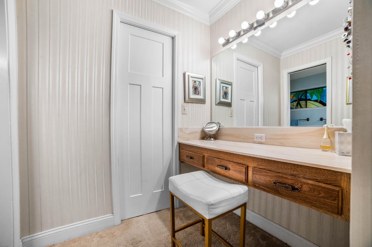 9193 N Fowler Ave, Clovis, CA 93619