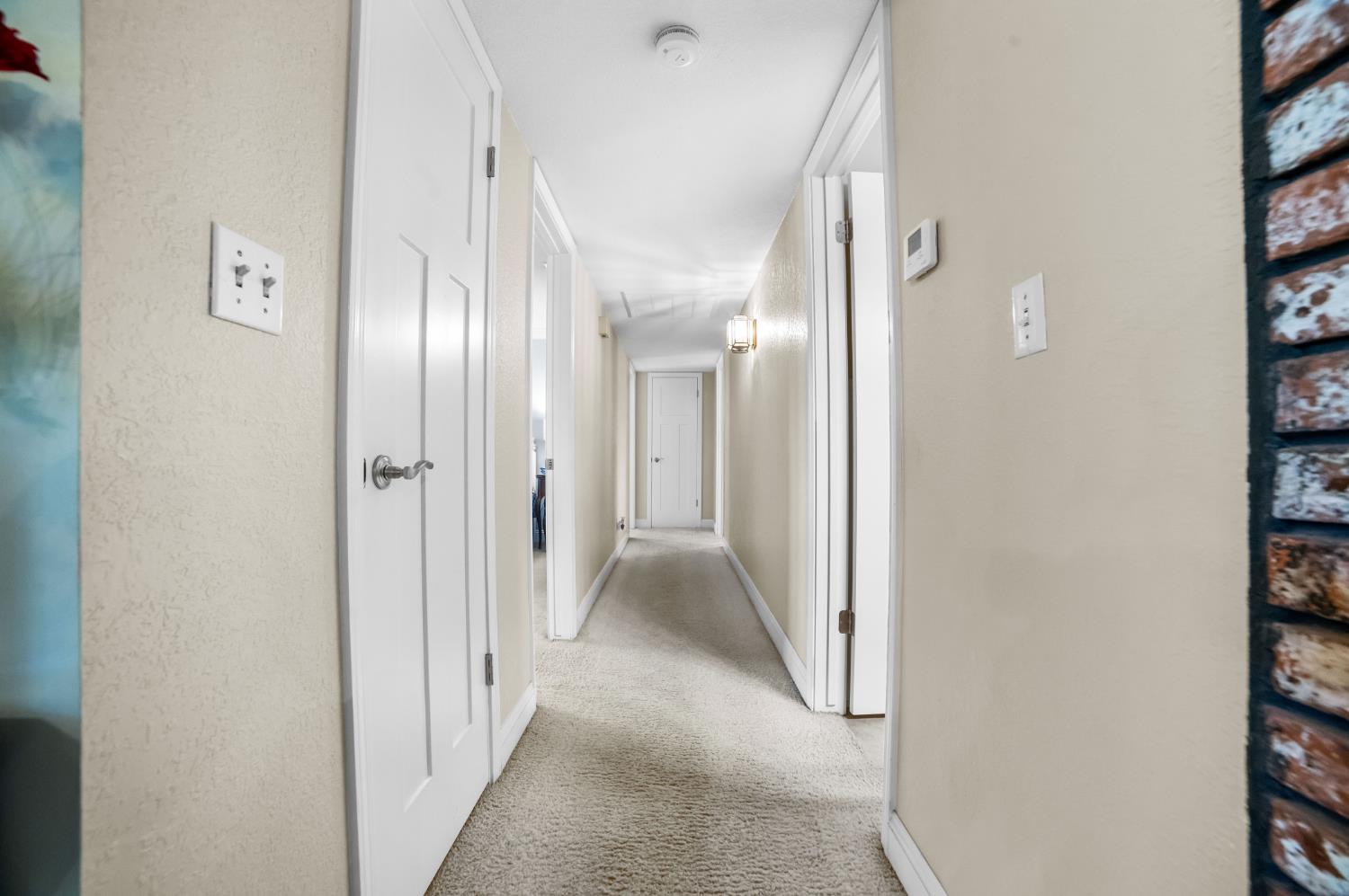 9193 N Fowler Ave, Clovis, CA 93619