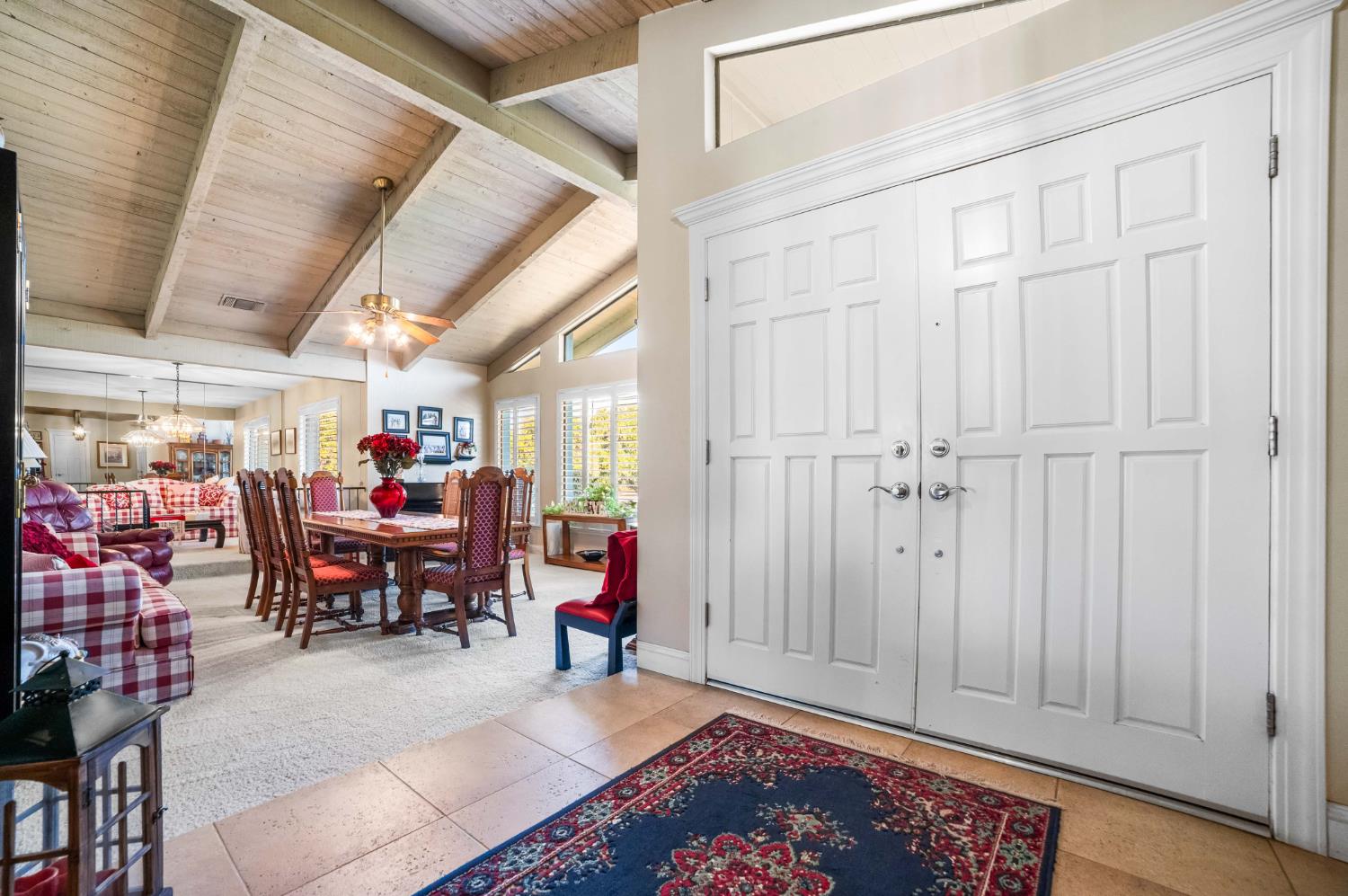 9193 N Fowler Ave, Clovis, CA 93619