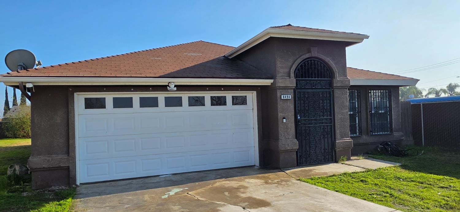 8494 Orlando Ct, San Joaquin, CA 93660