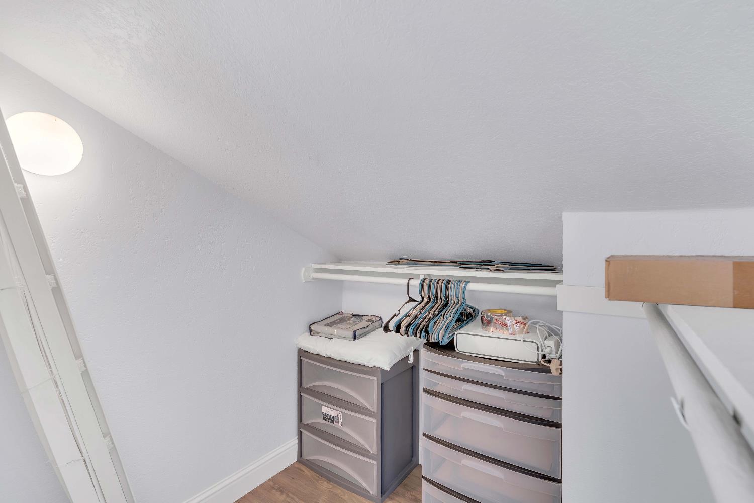 3516 W Dovewood Ave, Fresno, CA 93711