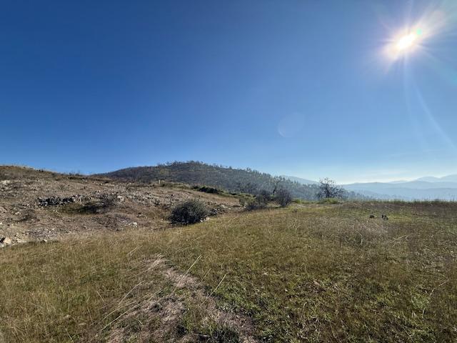 48 Watts Valley Rd, Sanger, CA 93657