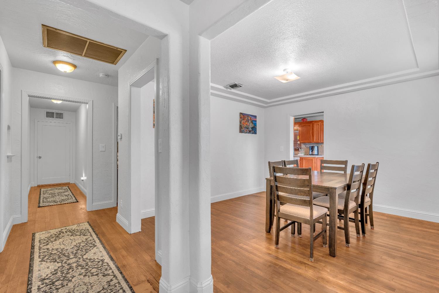 3343 E Weldon Ave, Fresno, CA 93703