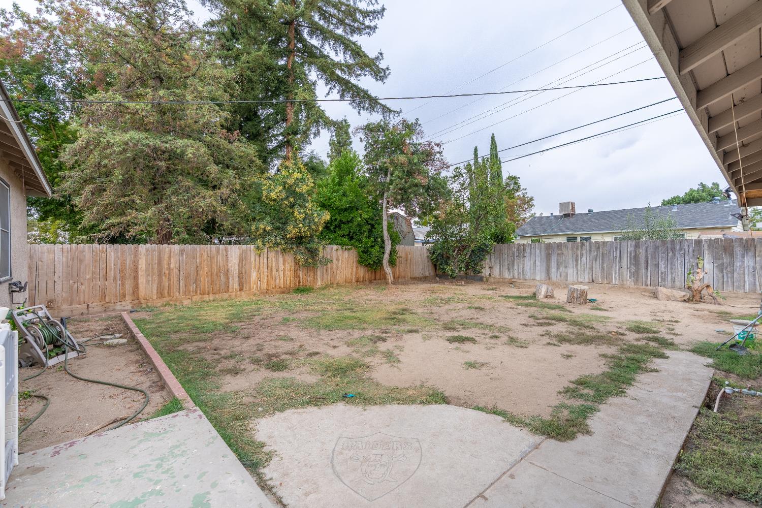 3343 E Weldon Ave, Fresno, CA 93703