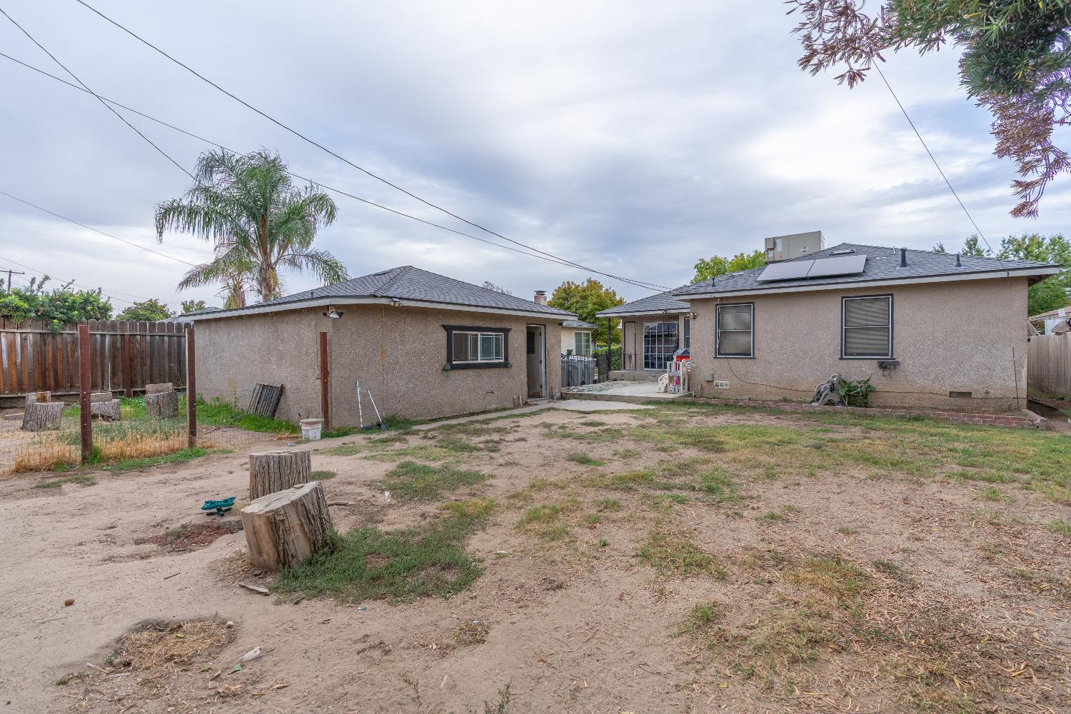 3343 E Weldon Ave, Fresno, CA 93703