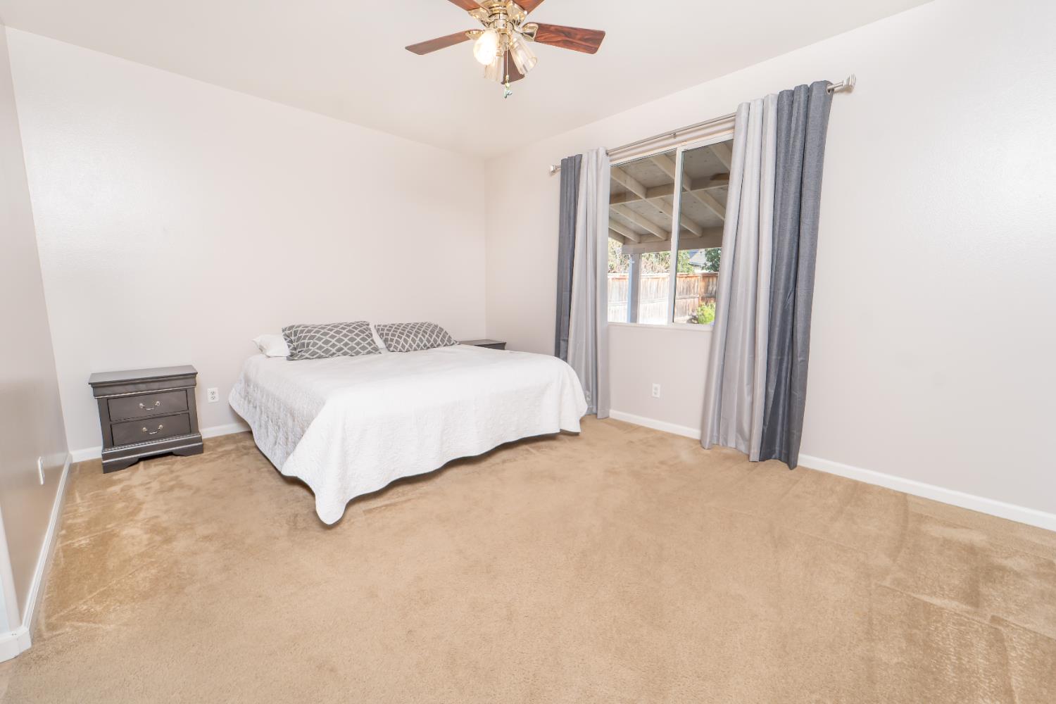 900 Heather, Dinuba, CA 93618