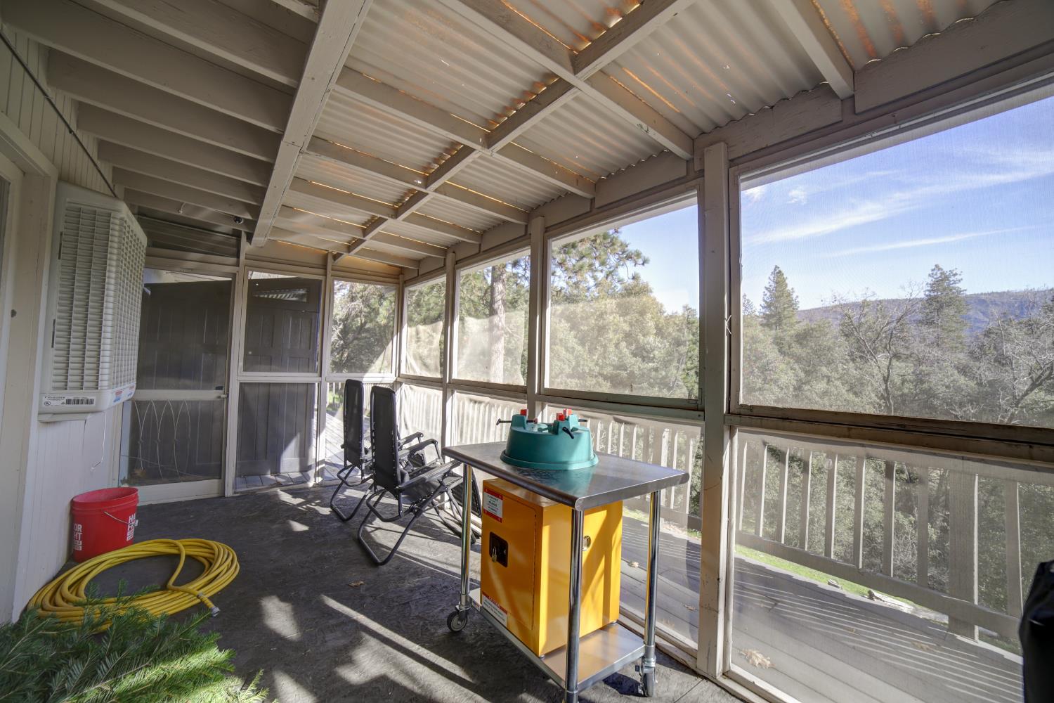 35861 Highland Dr E, Wishon, CA 93669